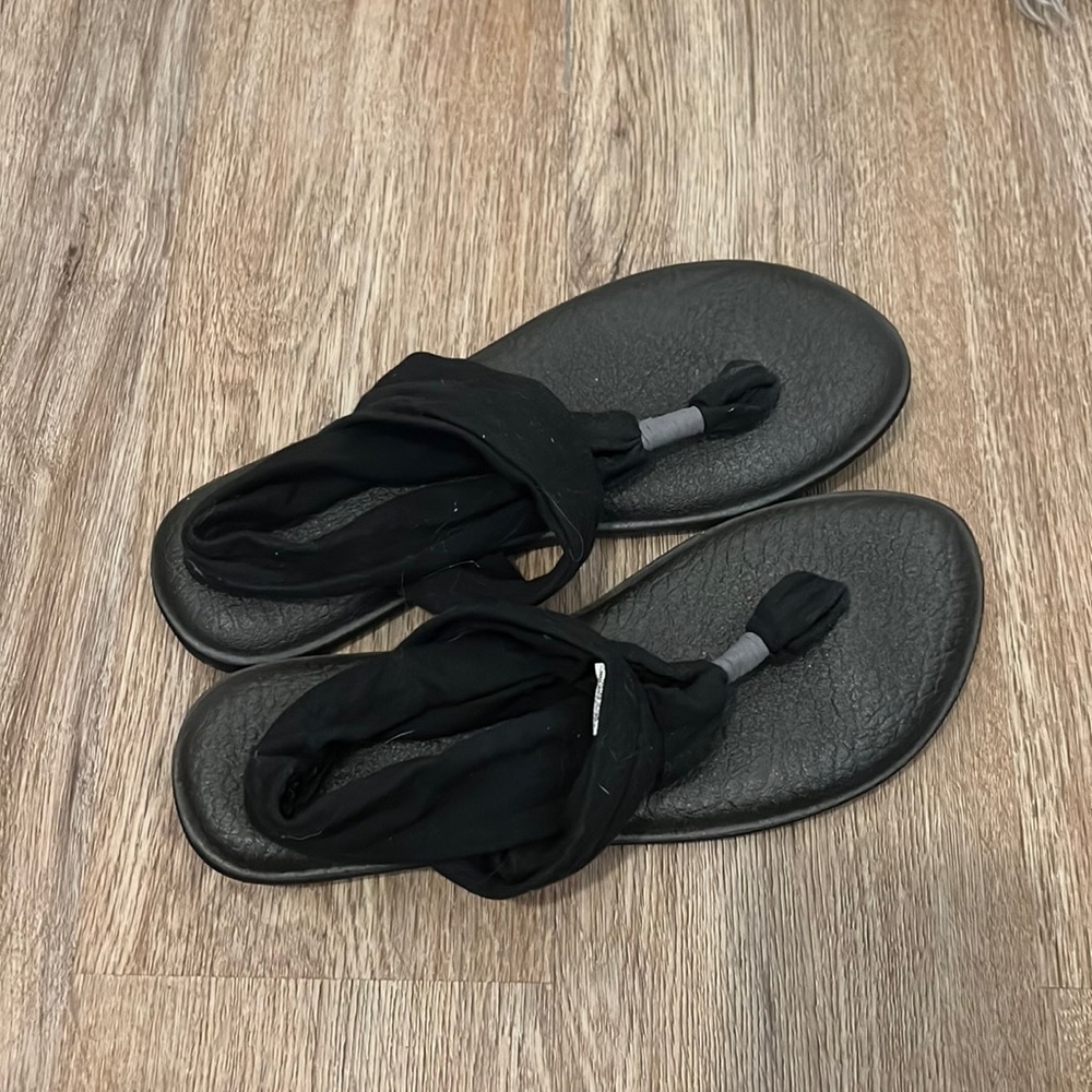 Sanuk Sandals